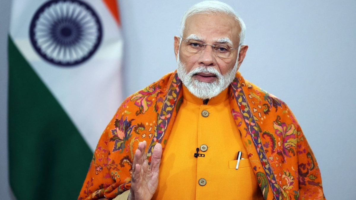 प्रधानमंत्री मोदी ने देश में गर्मी के हालात और बढ़ते तापमान को देखते हुए नागरिकों से की एहतियात बरतने की अपील
