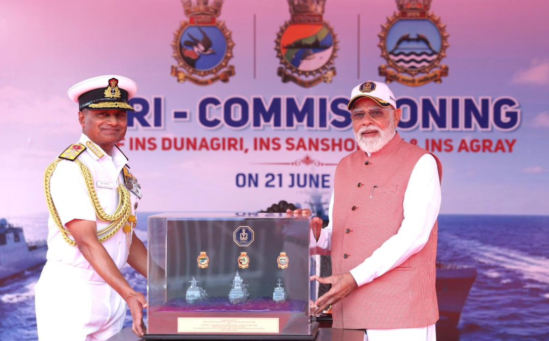 Indian Navy को मिला 3 नया युद्धपोत अग्रय, दूनागिरी और संशोधक , PM ने कहा ” शांति के लिए शक्ति जरूरी”