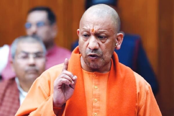 राम मंदिर में चढ़ावा चोरी पर योगी का पहला बयान