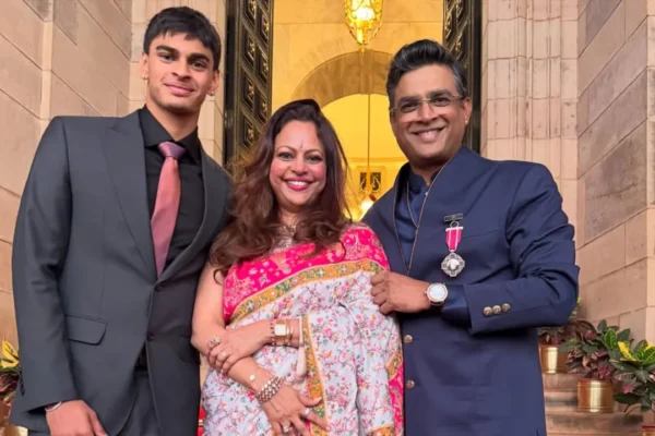 पद्मश्री पुरस्कार लेने R Madhavan जिस घड़ी को पहनकर पहुंचे थे उसकी कीमत 40 लाख रुपये , जाने क्यों है चर्चे में